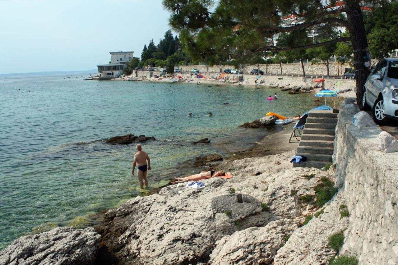 Apartments By The Sea Selce, Crikvenica - 4802 Luaran gambar