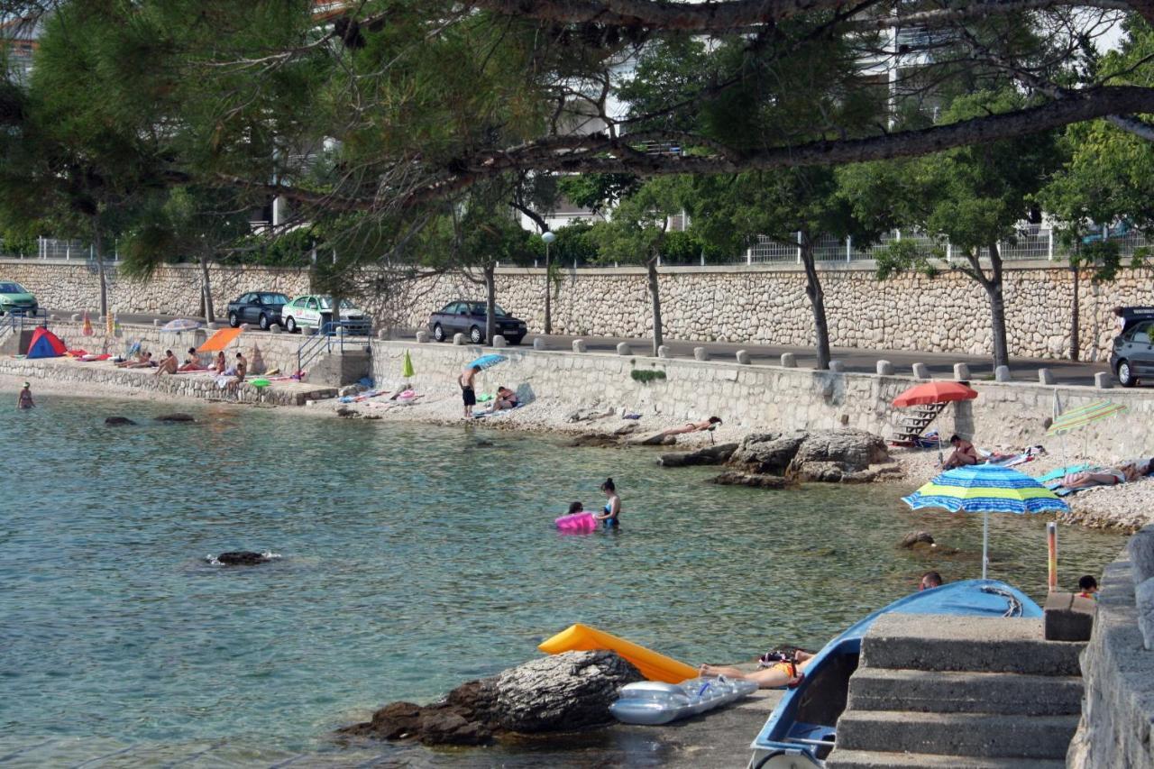 Apartments By The Sea Selce, Crikvenica - 4802 Luaran gambar