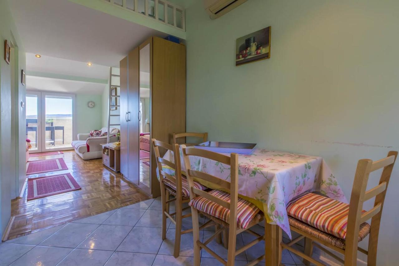 Apartments By The Sea Selce, Crikvenica - 4802 Luaran gambar